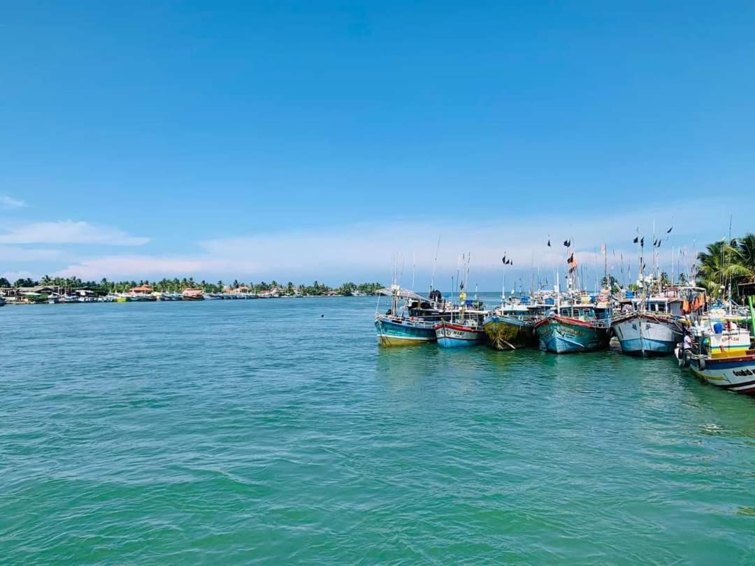 Aurora Lagoon Front Negombo Luaran gambar